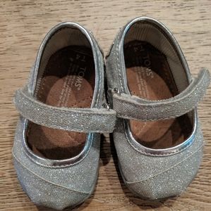 Toddler size for toms shoes
